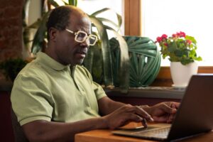 Empowering All Ages: Bridging Generations Through Digital Literacy