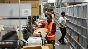 Earn as much as R1,126,532 annually through Amazon