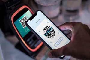 How Digital Wallets Are Transforming Transactions and Boosting Financial Inclusion